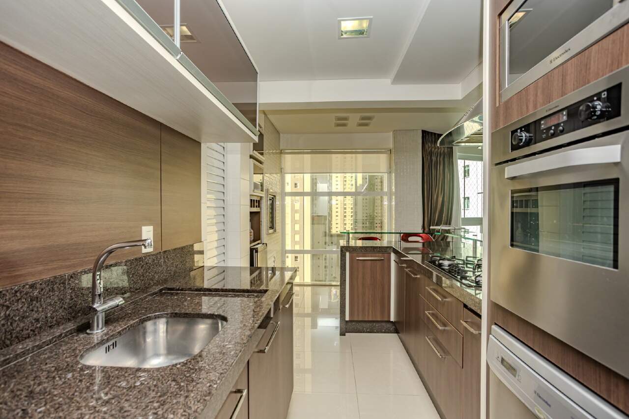 Apartamento à venda no Pioneiros: