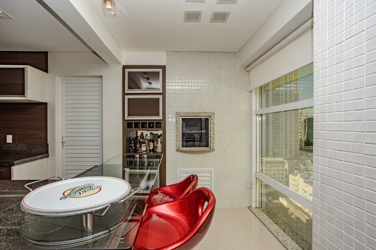 Apartamento à venda no Pioneiros:
