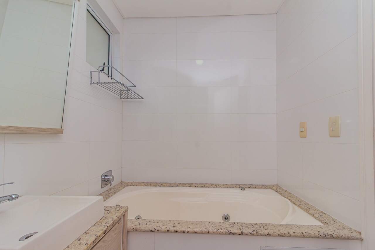 Apartamento para aluguel no Pioneiros: