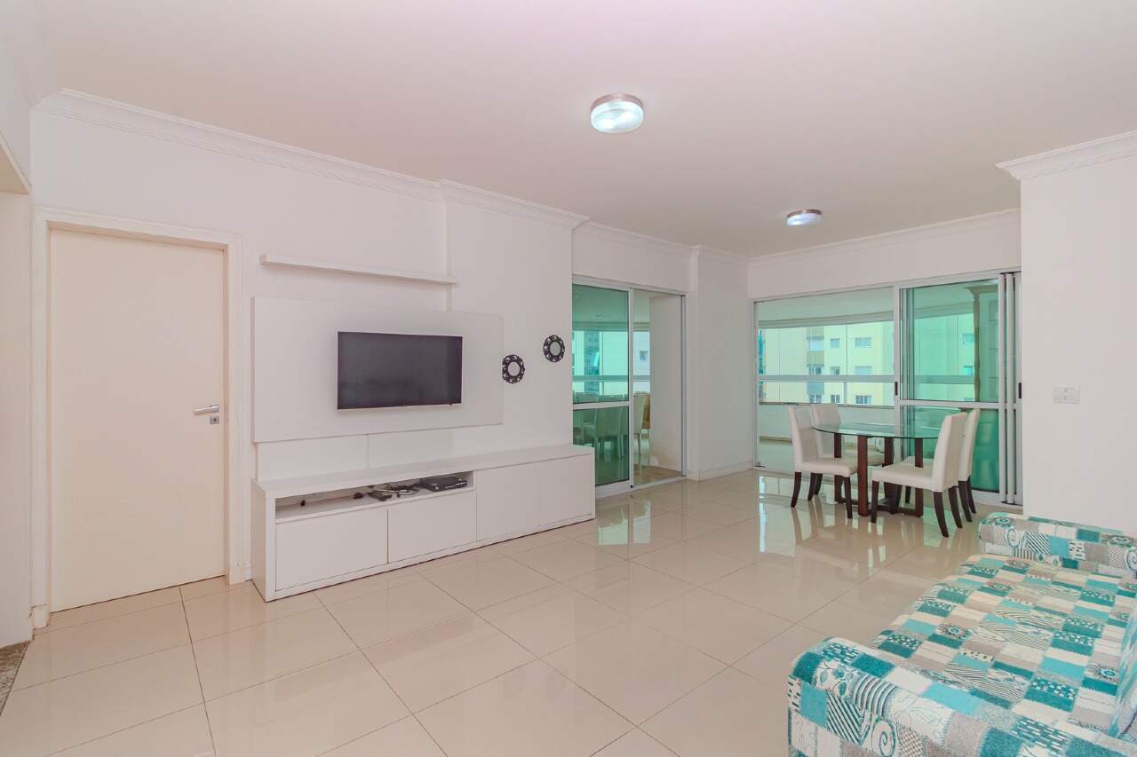Apartamento para aluguel no Pioneiros: