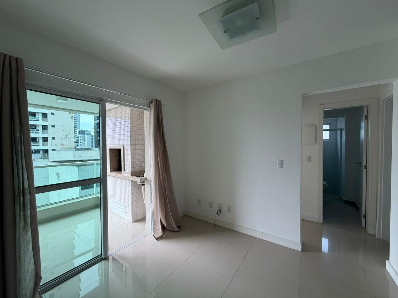 Apartamento para aluguel no Centro: 