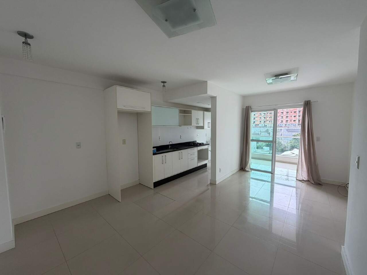 Apartamento para aluguel no Centro: 