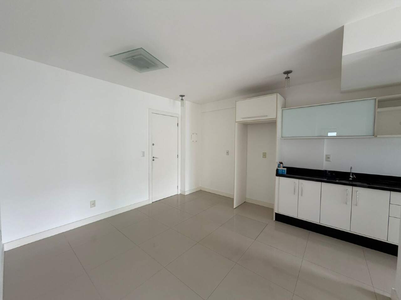 Apartamento para aluguel no Centro: 