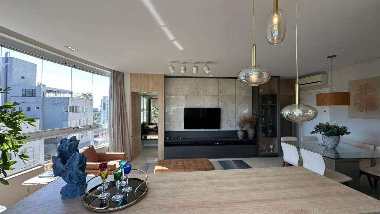 Apartamento para aluguel no Praia Brava de Itajaí: 