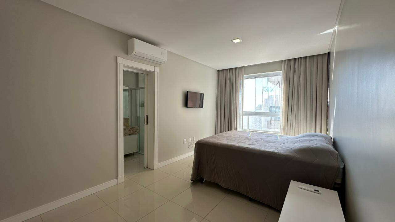 Apartamento para aluguel no Praia Brava de Itajaí: 