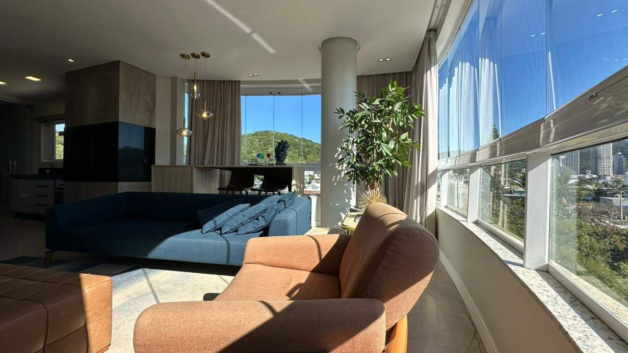 Apartamento para aluguel no Praia Brava de Itajaí: 