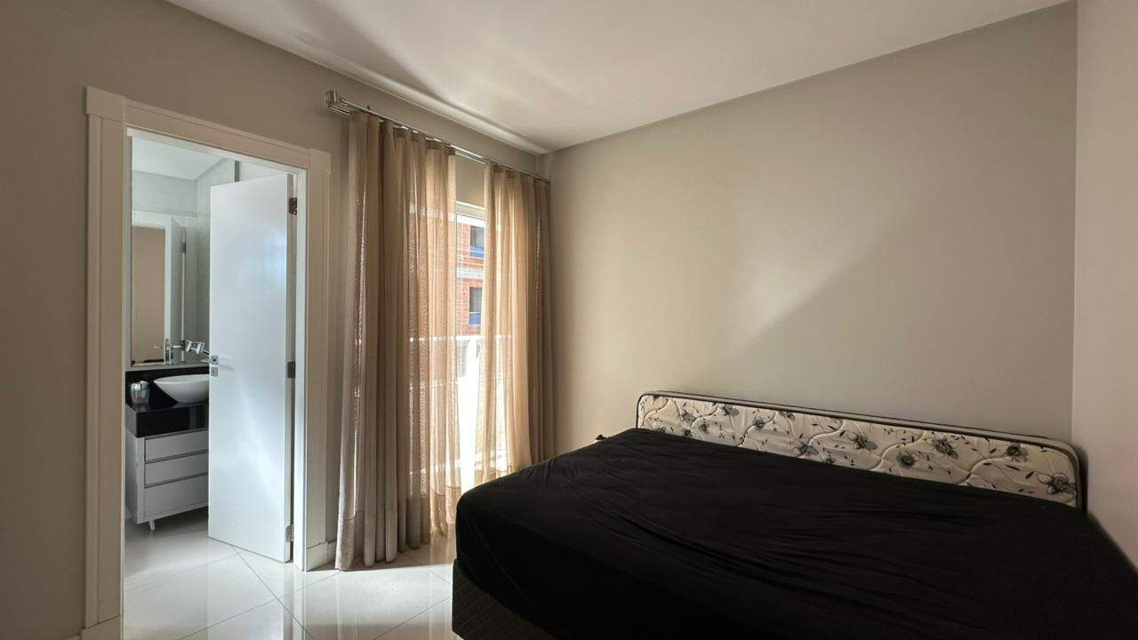 Apartamento para aluguel no Praia Brava de Itajaí: 