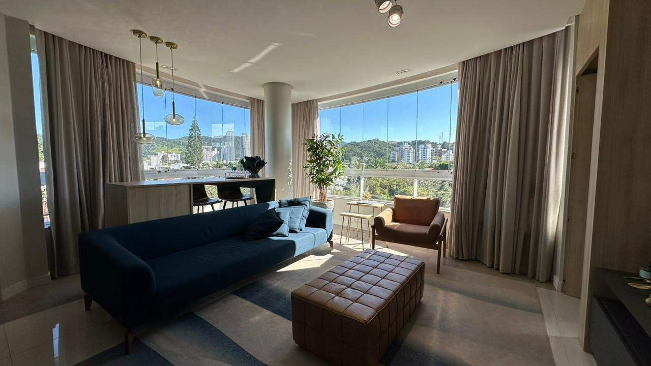 Apartamento para aluguel no Praia Brava de Itajaí: 