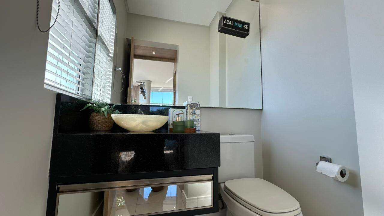 Apartamento para aluguel no Praia Brava de Itajaí: 
