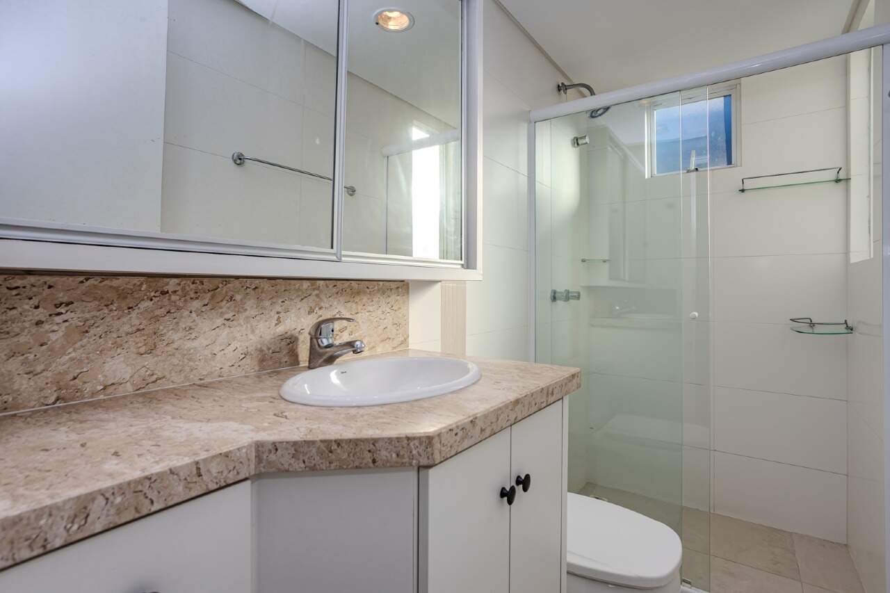 Apartamento à venda no Pioneiros: