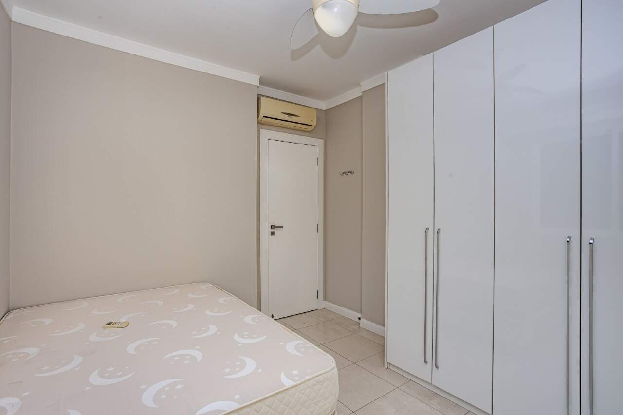 Apartamento à venda no Pioneiros: