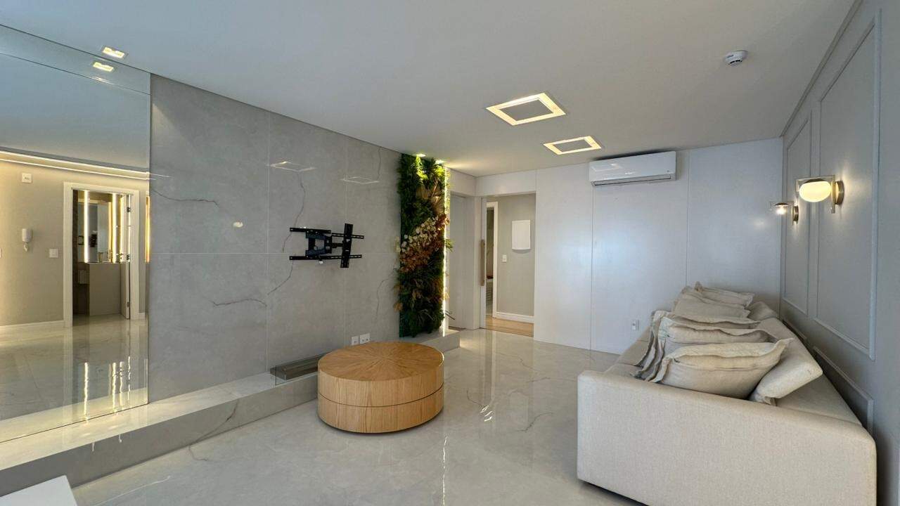 Apartamento para aluguel no Centro: 