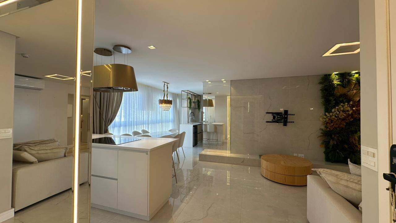 Apartamento para aluguel no Centro: 