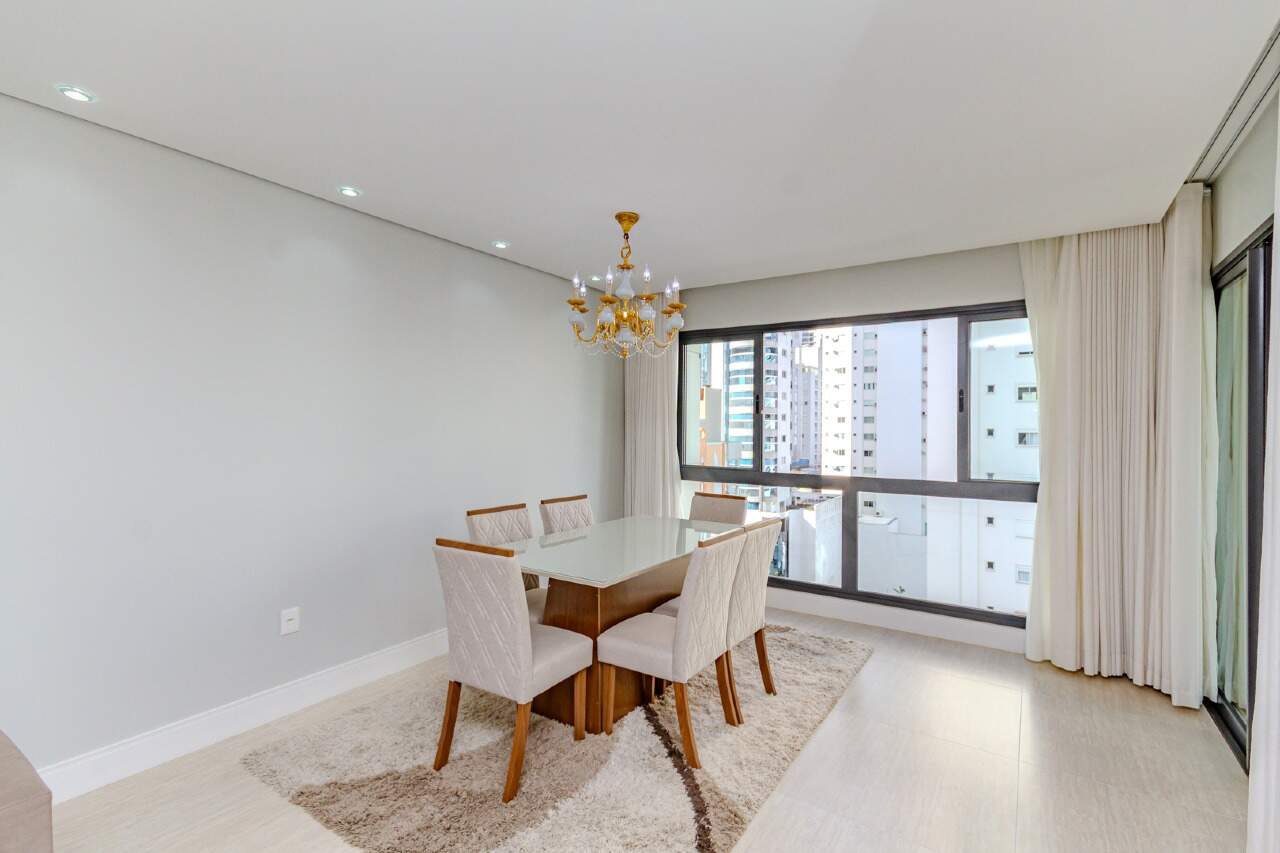 Apartamento para aluguel no Centro: 