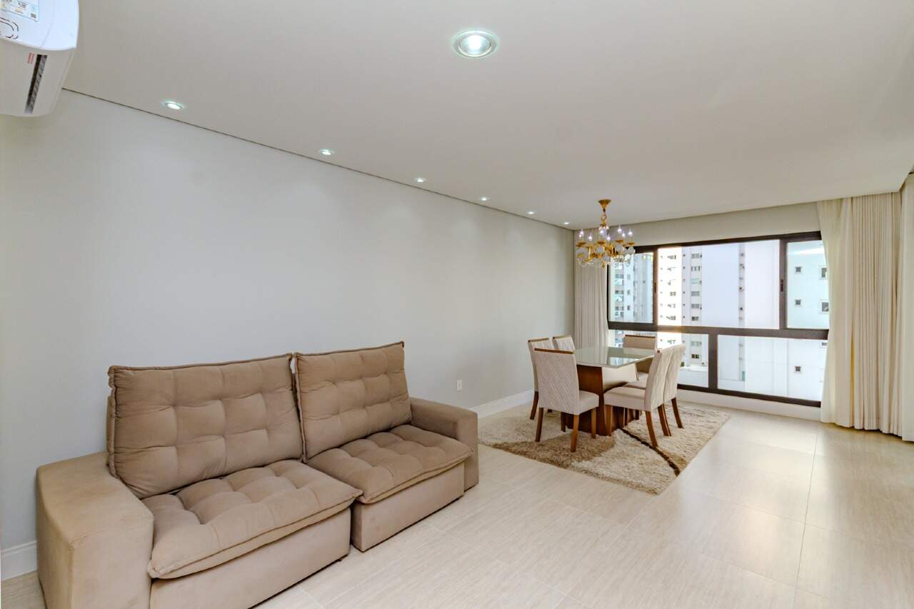 Apartamento para aluguel no Centro: 