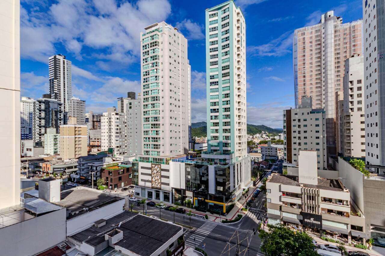 Apartamento para aluguel no Centro: 