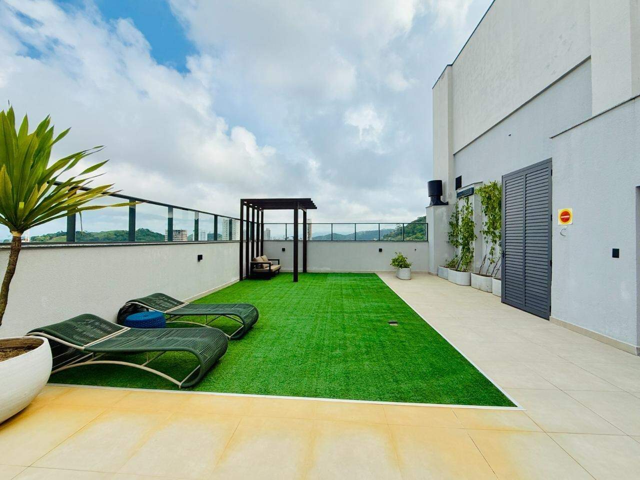 Apartamento para aluguel no Praia Brava: 