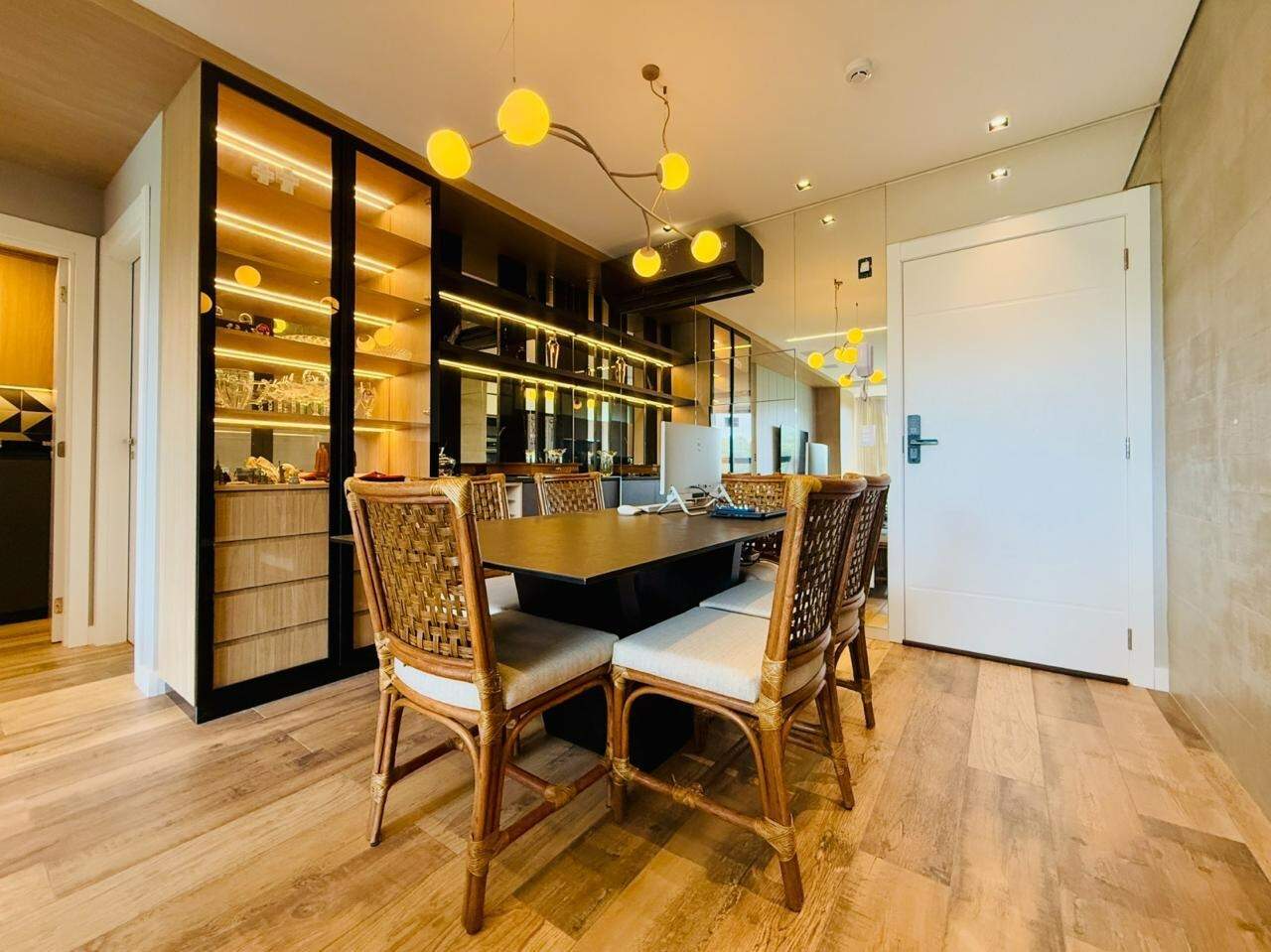 Apartamento para aluguel no Praia Brava: 