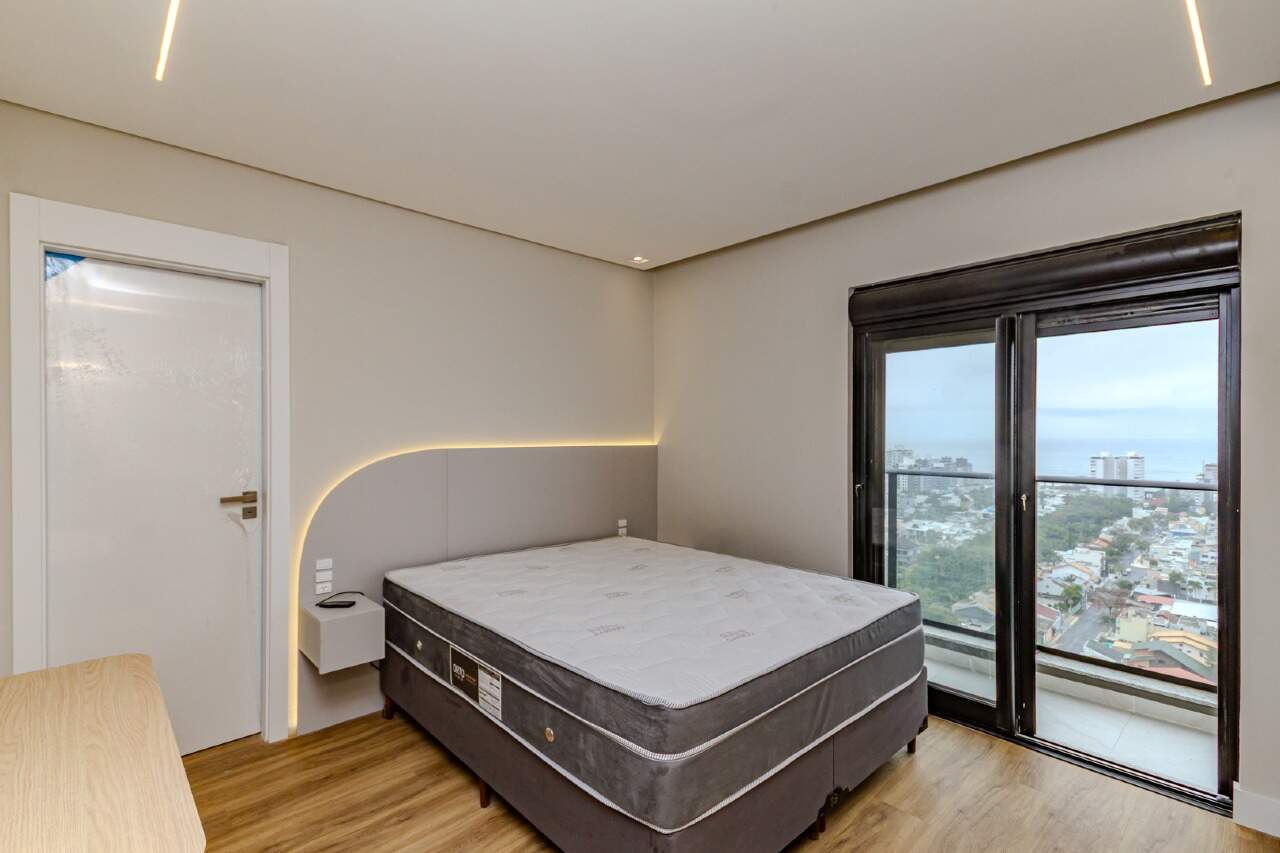 Apartamento à venda no Praia Brava: 
