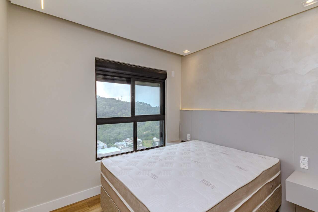 Apartamento à venda no Praia Brava: 