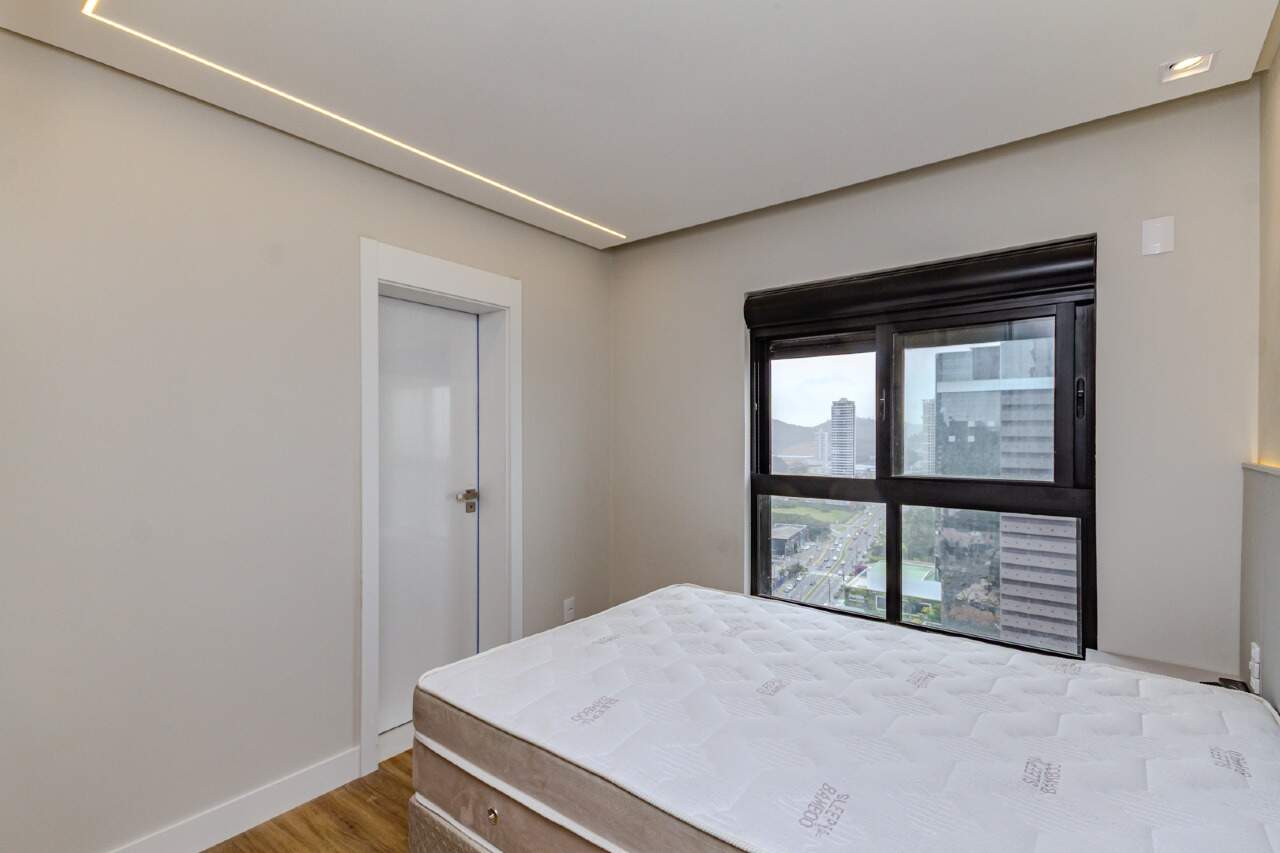 Apartamento à venda no Praia Brava: 
