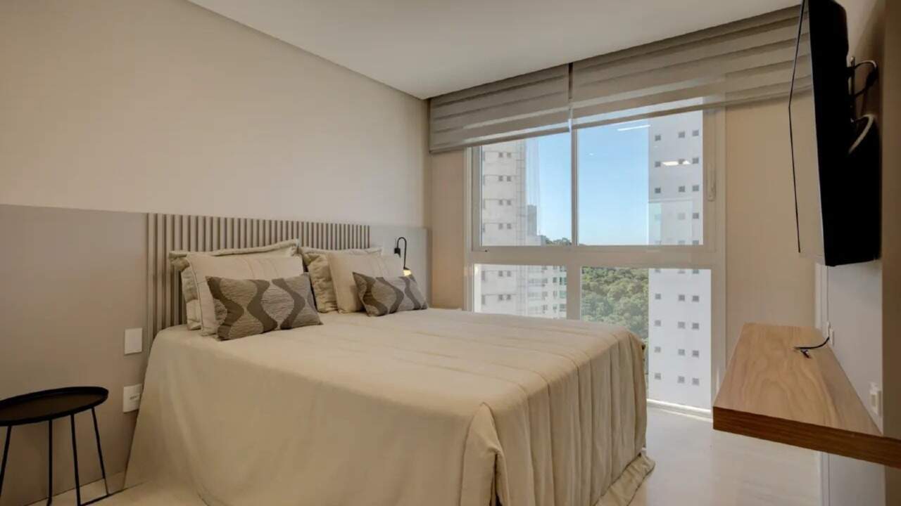 Apartamento à venda no Pioneiros: