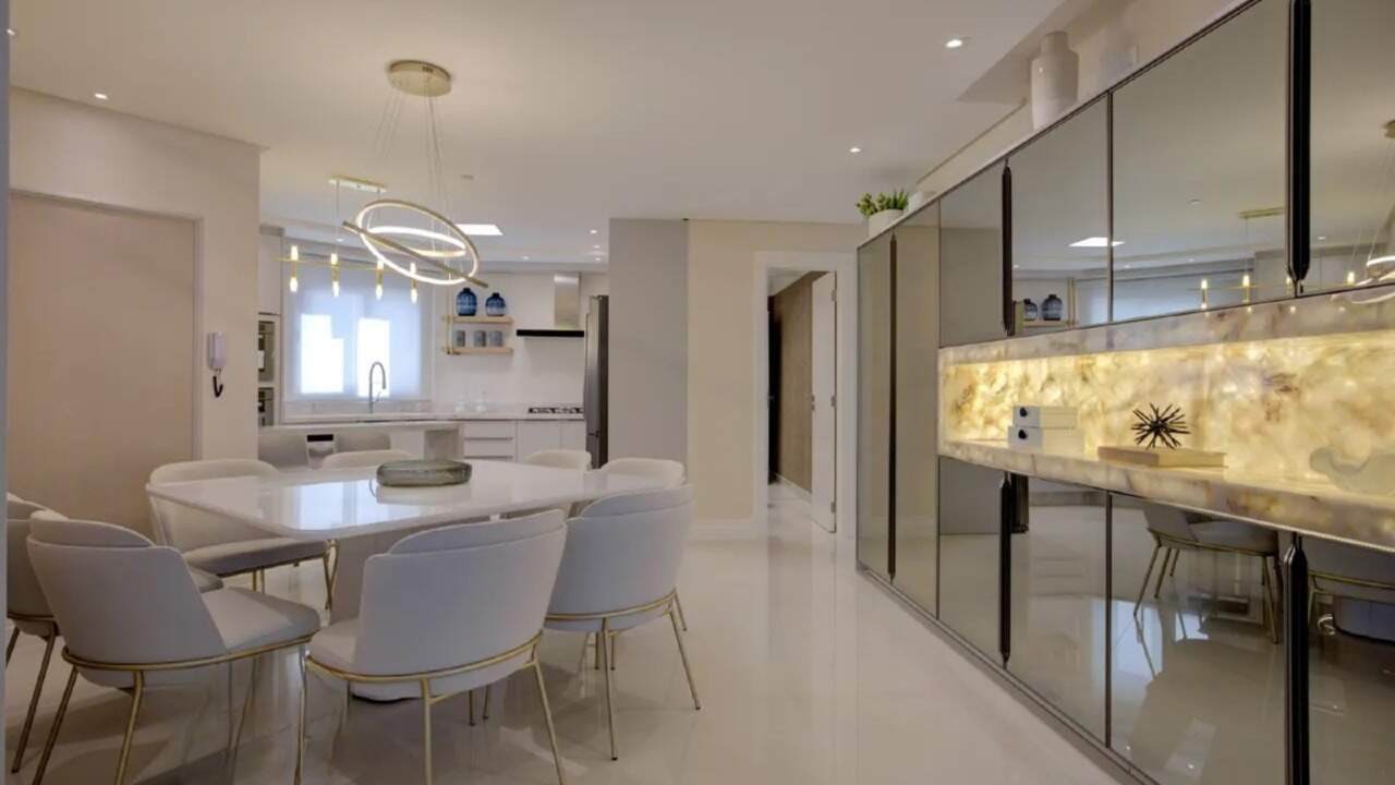 Apartamento à venda no Pioneiros: