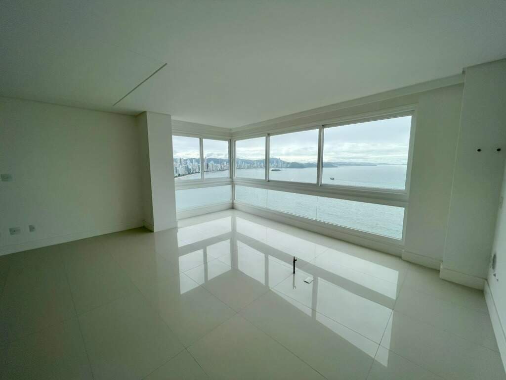 Apartamento à venda no Barra Sul: 