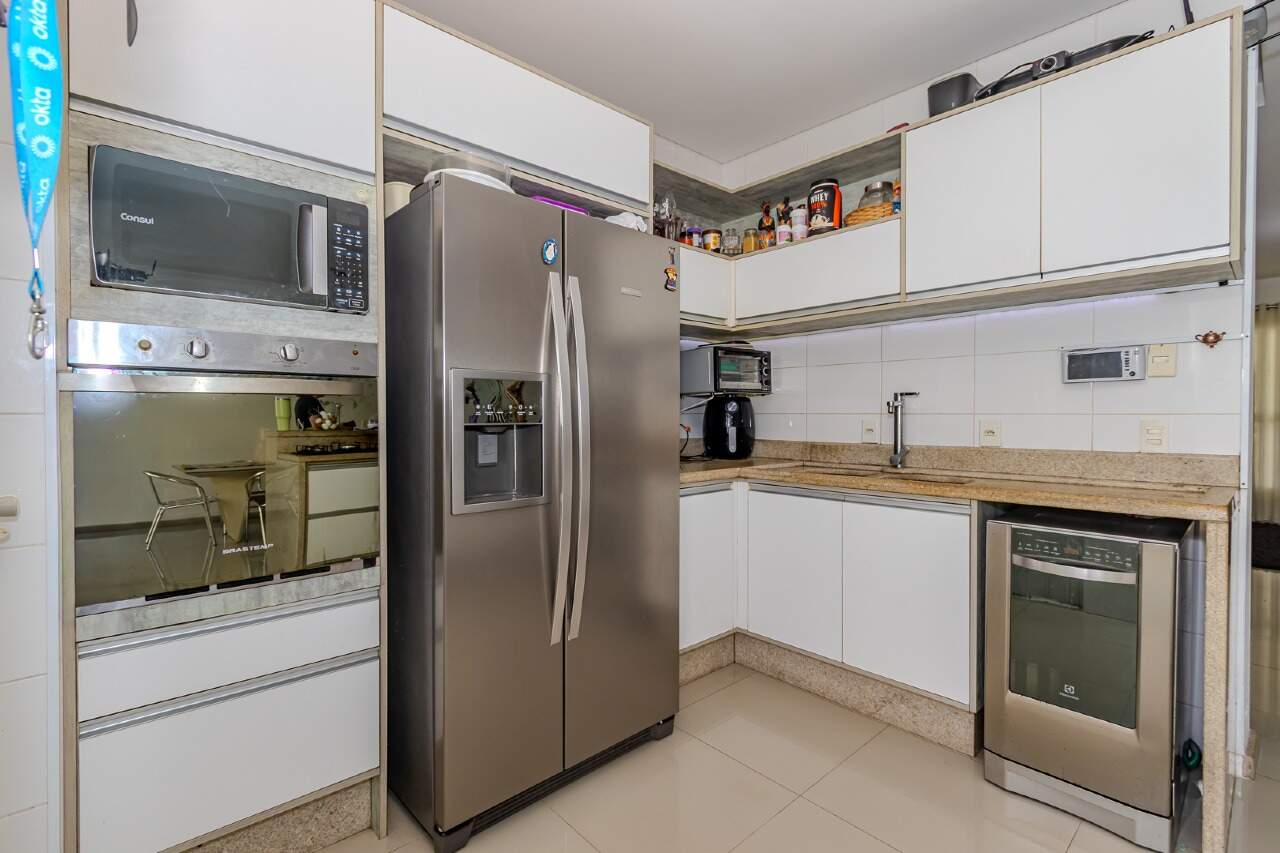 Casas para aluguel no Praia dos Amores: 