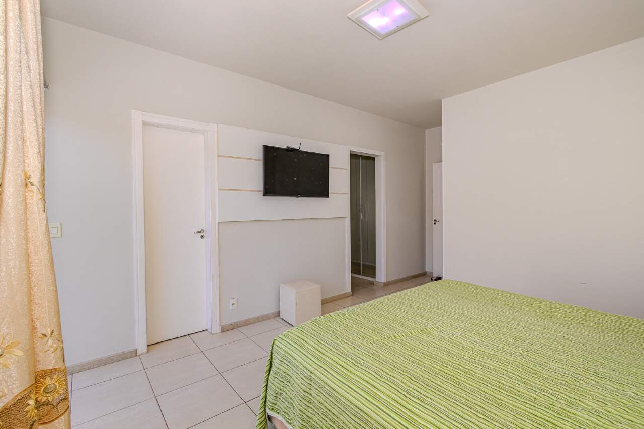 Casas para aluguel no Praia dos Amores: 