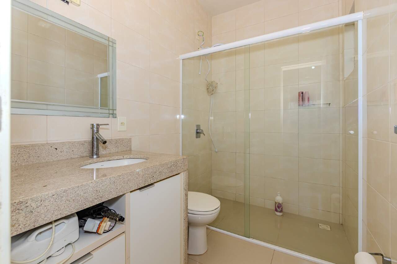 Casas para aluguel no Praia dos Amores: 