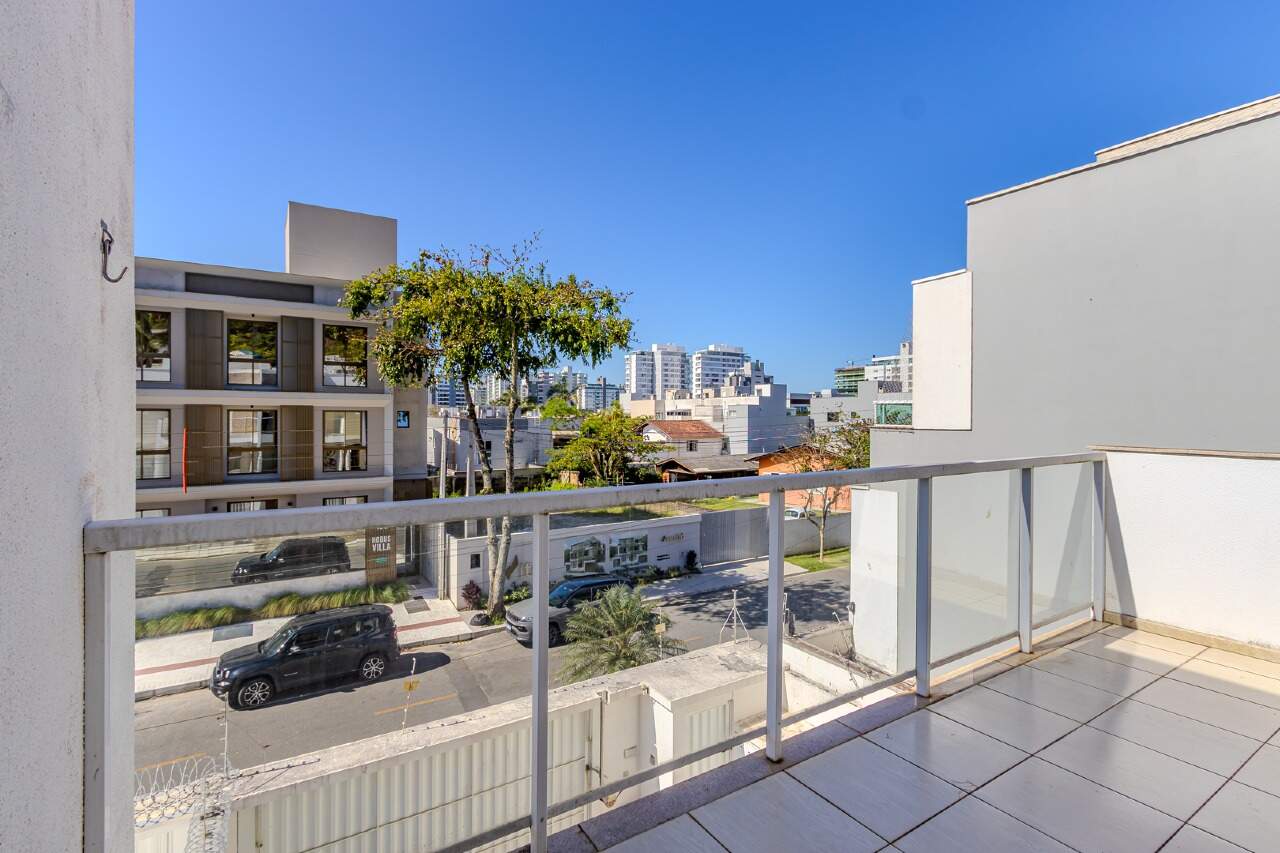 Casas para aluguel no Praia dos Amores: 