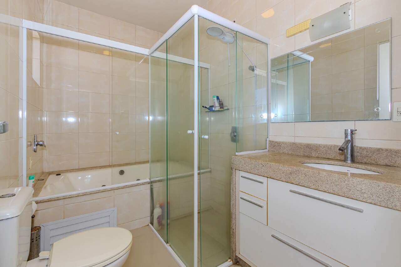 Casas para aluguel no Praia dos Amores: 