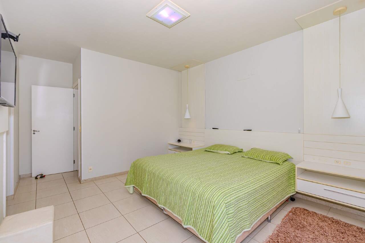 Casas para aluguel no Praia dos Amores: 