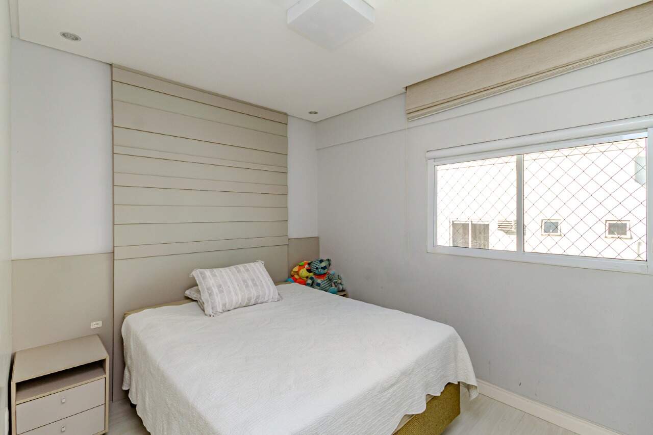 Apartamento à venda no Pioneiros: