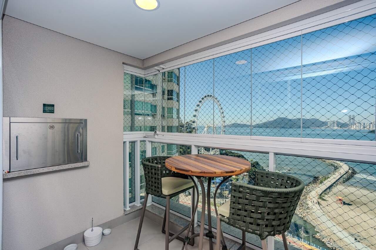 Apartamento à venda no Pioneiros: 
