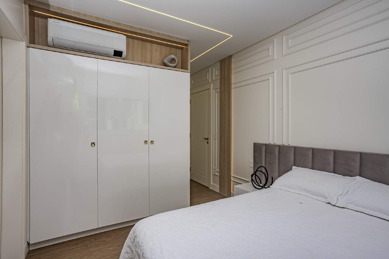 Apartamento à venda no Pioneiros: 