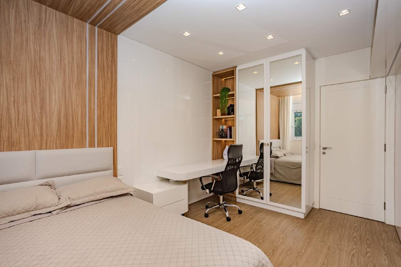 Apartamento à venda no Pioneiros: 