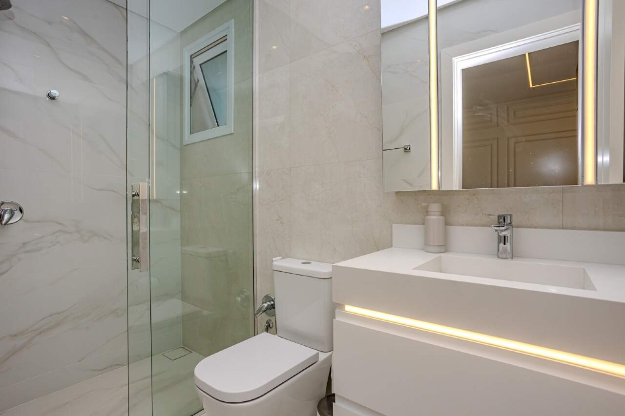 Apartamento à venda no Pioneiros: 
