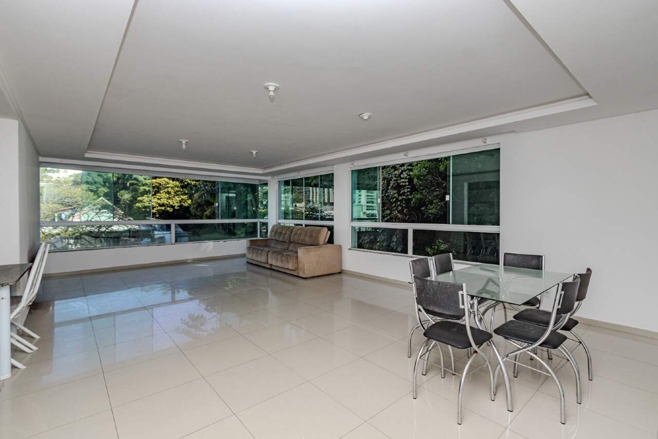 Apartamento à venda no Ariribá: 