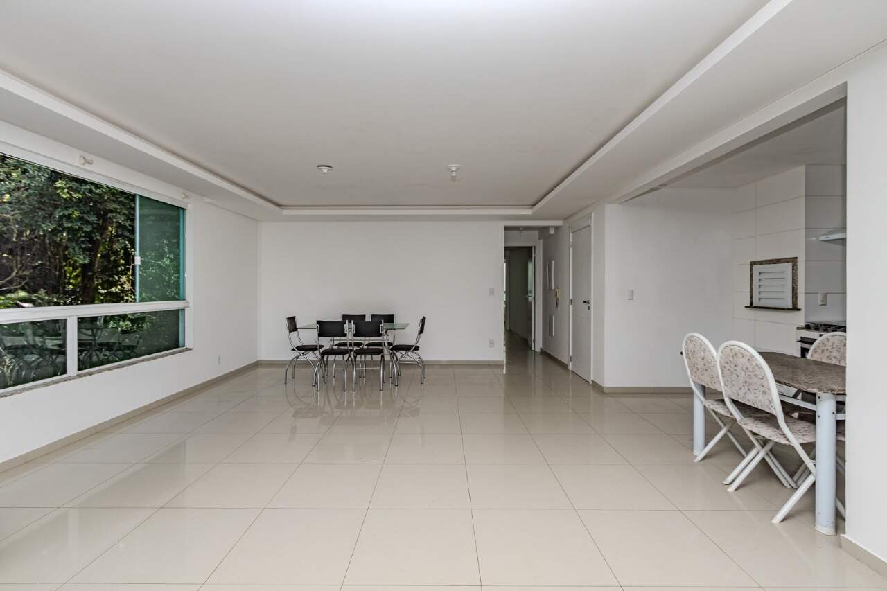 Apartamento à venda no Ariribá: 
