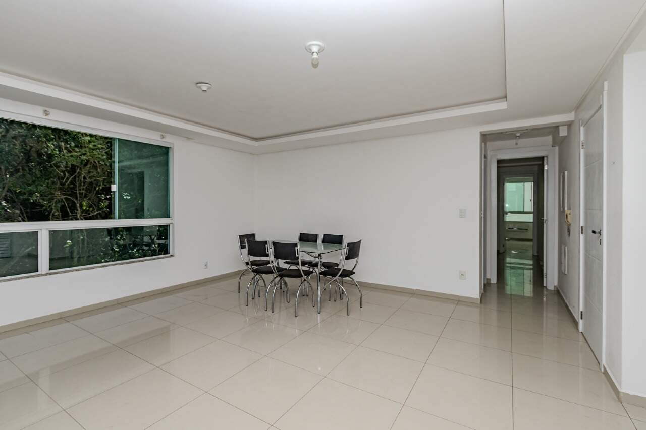 Apartamento à venda no Ariribá: 