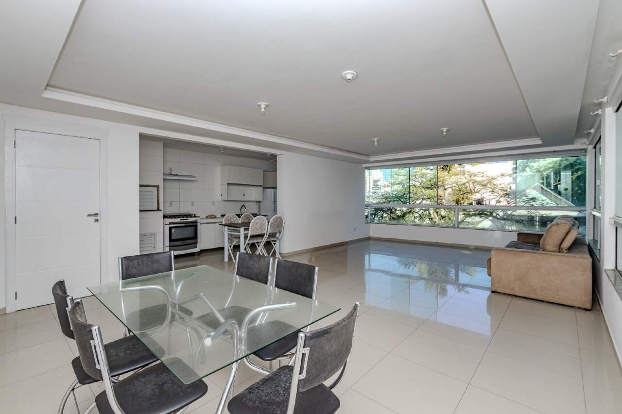 Apartamento à venda no Ariribá: 
