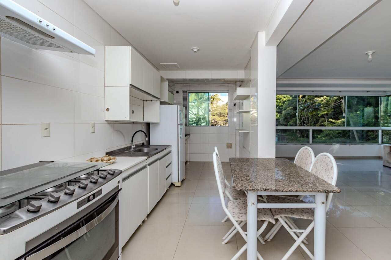 Apartamento à venda no Ariribá: 