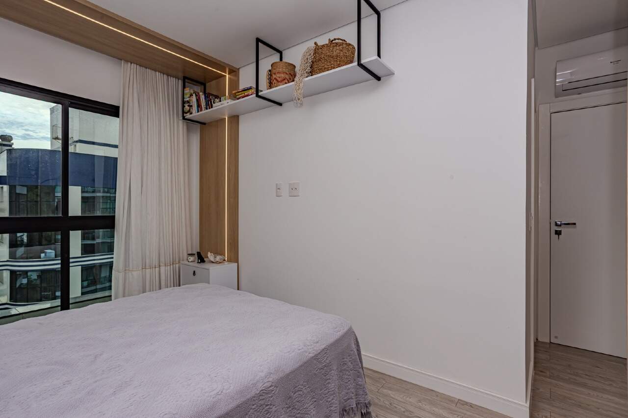 Apartamento à venda no Praia Brava: 