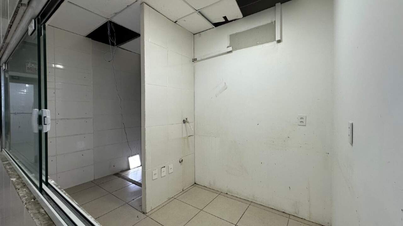 Sala Comercial para aluguel no Centro: 
