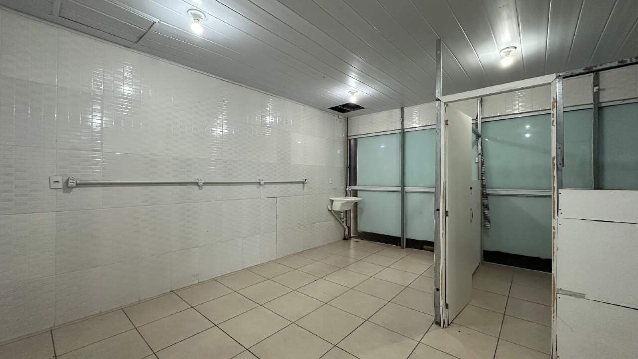 Sala Comercial para aluguel no Centro: 