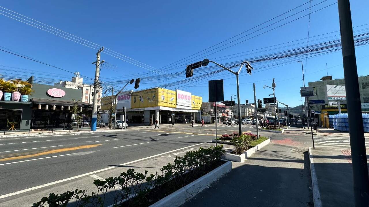 Sala Comercial para aluguel no Centro: 