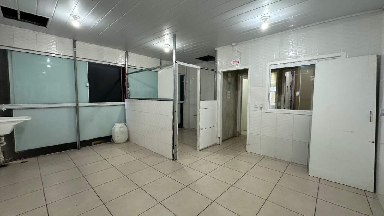Sala Comercial para aluguel no Centro: 