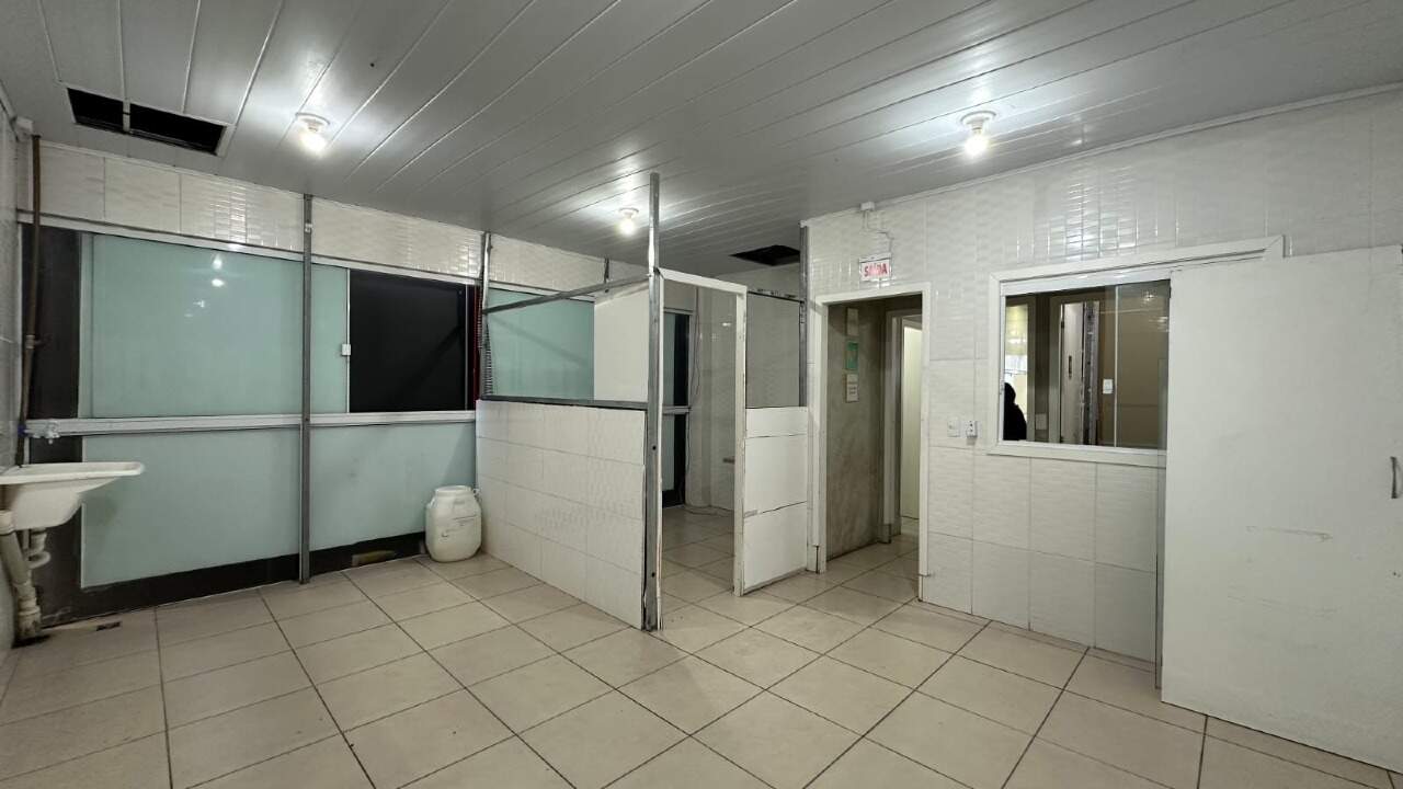 Sala Comercial para aluguel no Centro: 